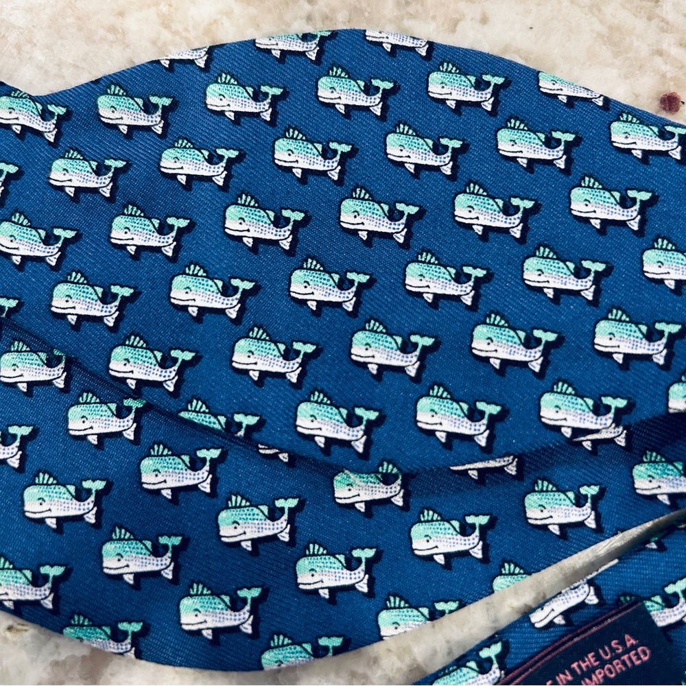 Vineyard Vines Bow Tie